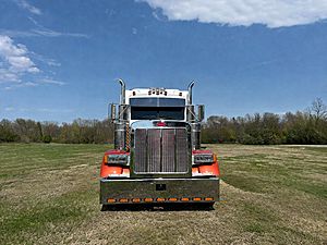 2004 Peterbilt 379