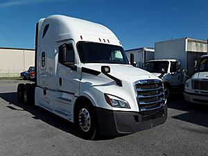 2020 Freightliner Cascadia - Sleeper Truck