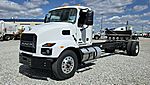 2027 Mack MD742