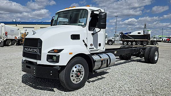 All Inventory | McMahon Truck Centers