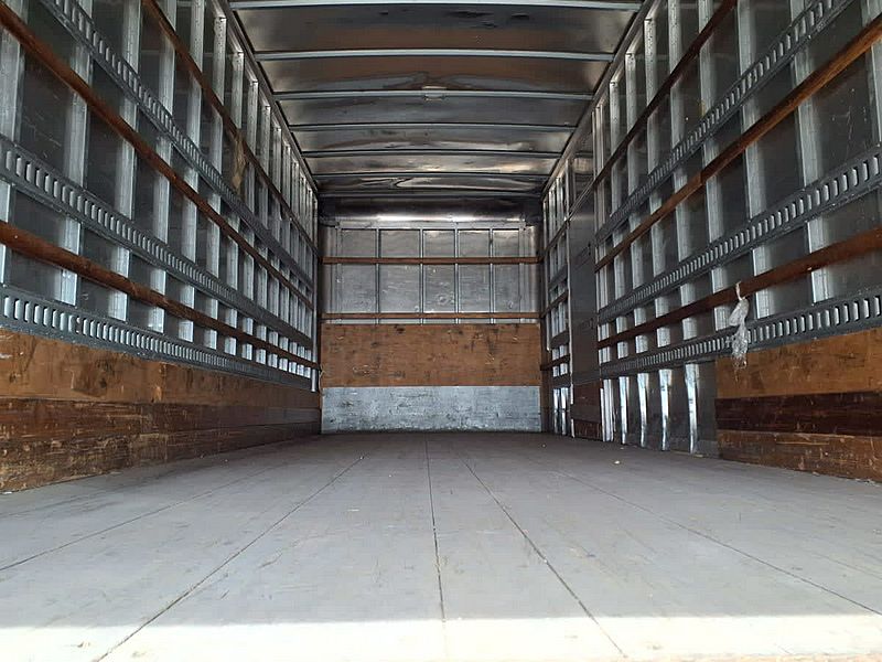 2019 Freightliner M2 106