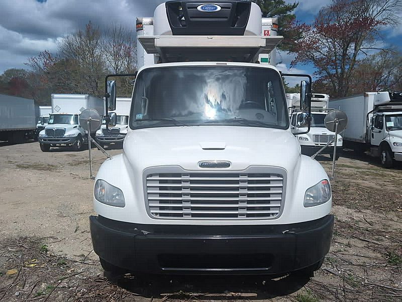 2020 Freightliner M2 106