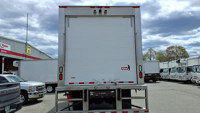 2019 Freightliner M2 106