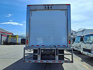 2019 Freightliner M2 106