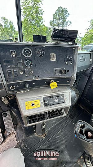 2000 Mack CH613