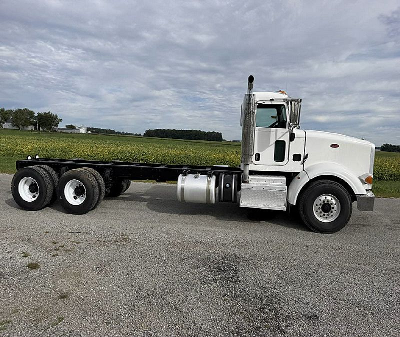 2016 Peterbilt 367
