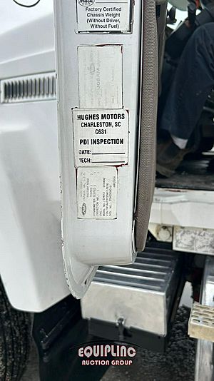 2005 Mack CH613