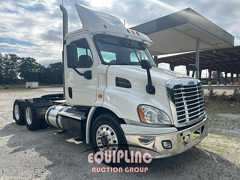 2016 Freightliner Cascadia