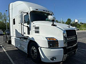 2020 Mack Anthem AN64T - Sleeper Truck
