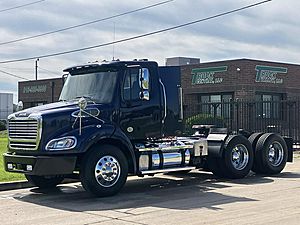 2020 Freightliner M2 112 - Daycab