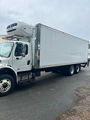 2016 Freightliner M2 106 - Refrigerated Van