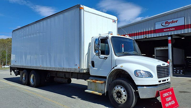 2018 Freightliner M2 106
