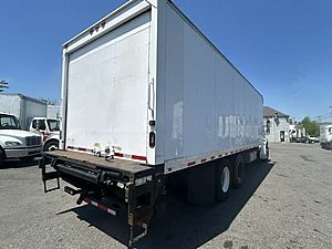 2019 Freightliner M2 106