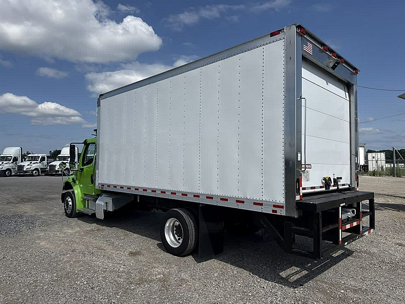 2020 Freightliner M2 106