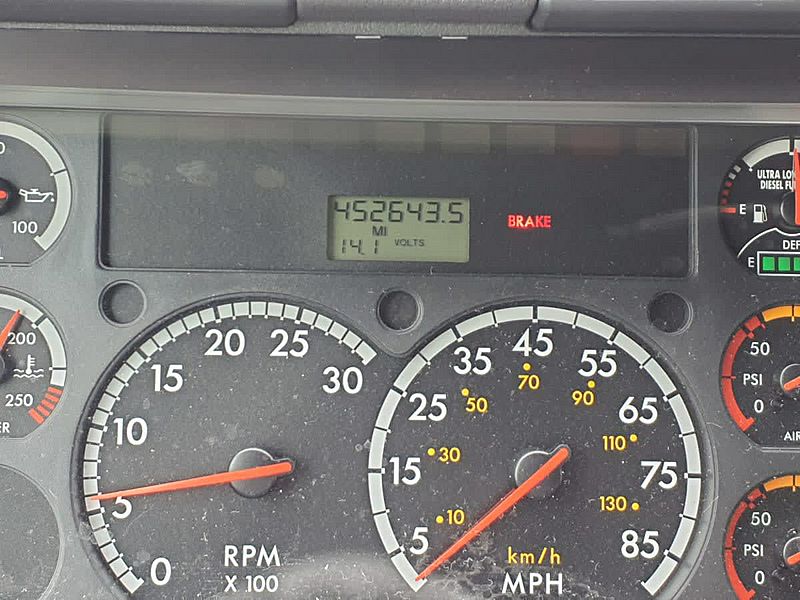 2016 Freightliner CASCADIA 125