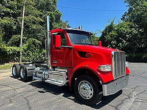 2022 Peterbilt 567 - Day Cab