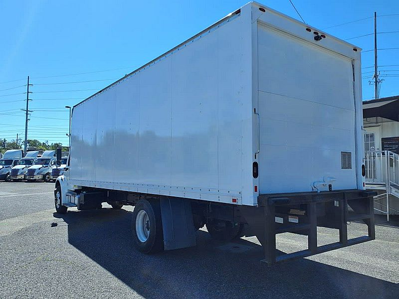 2022 Freightliner M2 106