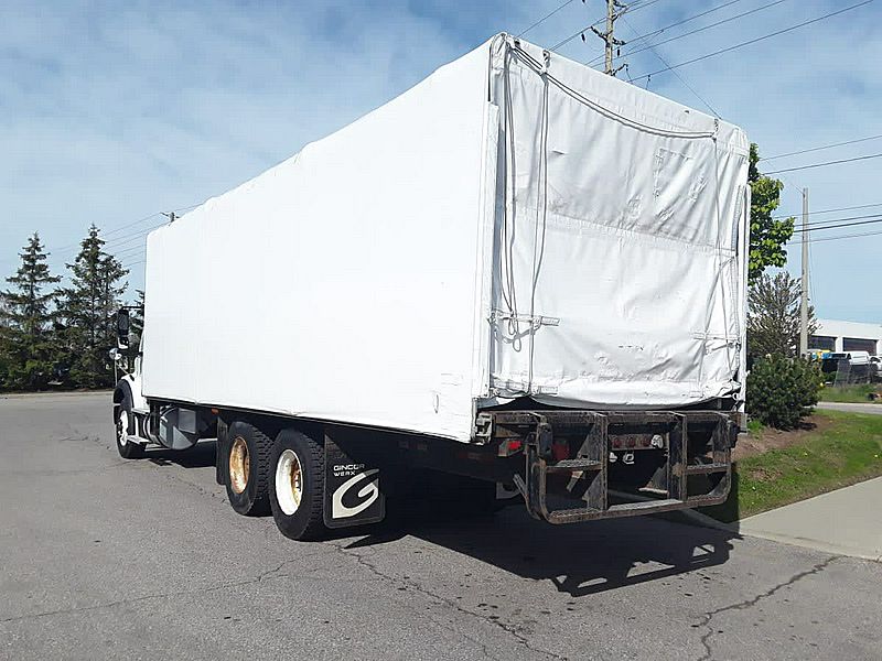 2020 Freightliner M2 112
