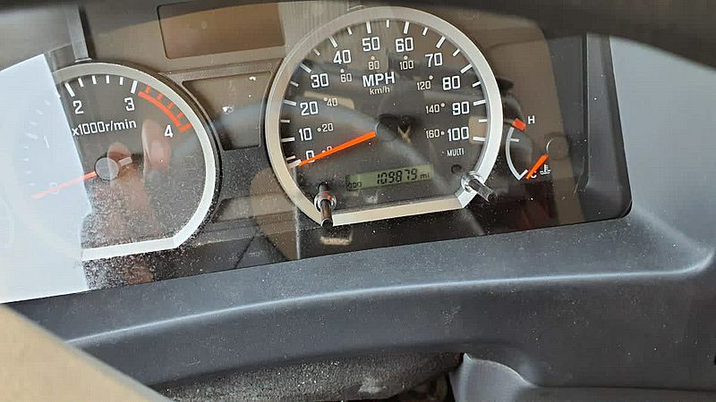 2018 Isuzu NPR HD