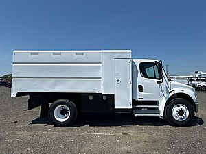 2011 Freightliner M2