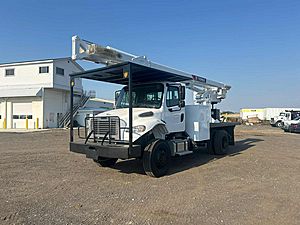2013 Freightliner M2 - Bucket Truck