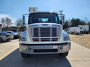 2017 Freightliner M2 112 - Day Cab