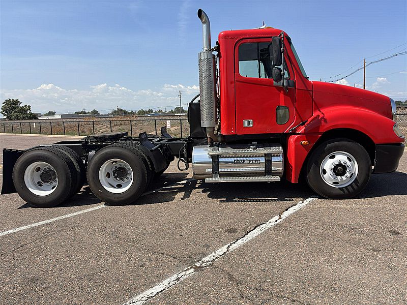 2005 Freightliner C112