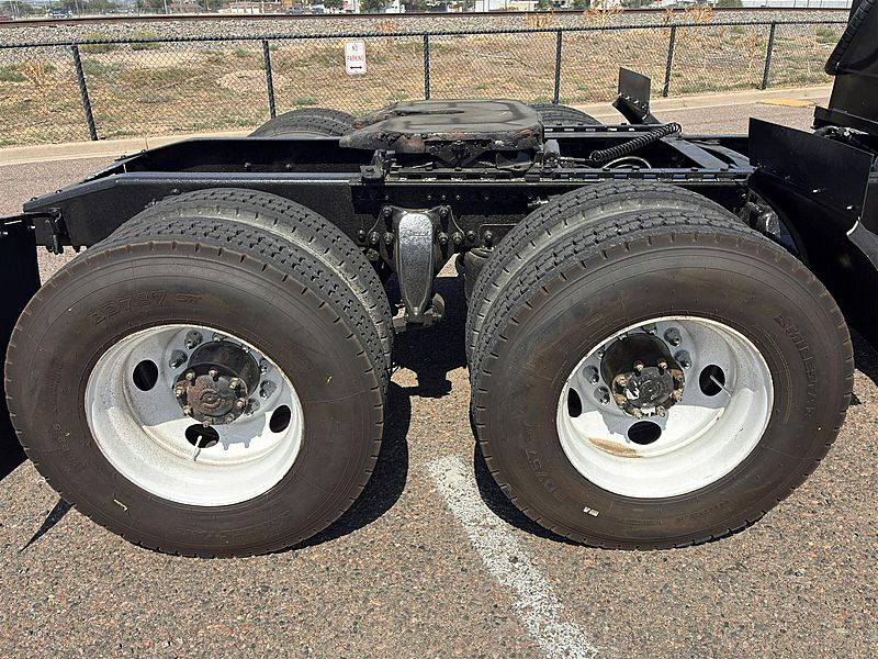 2005 Freightliner C112