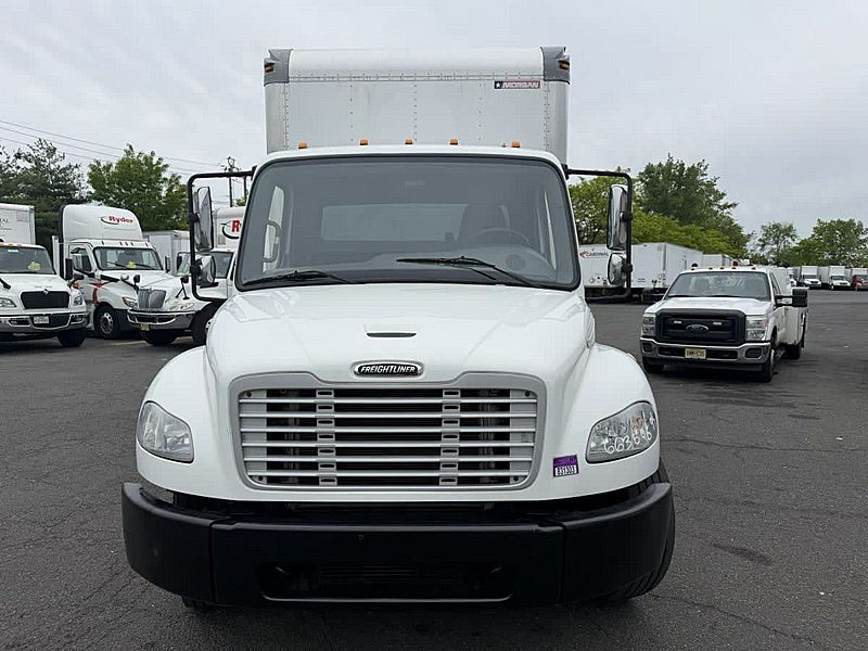 2017 Freightliner M2 106
