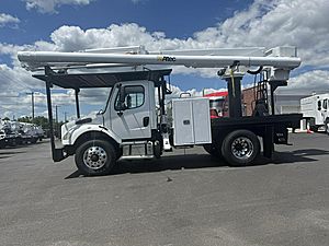 2014 Freightliner M2