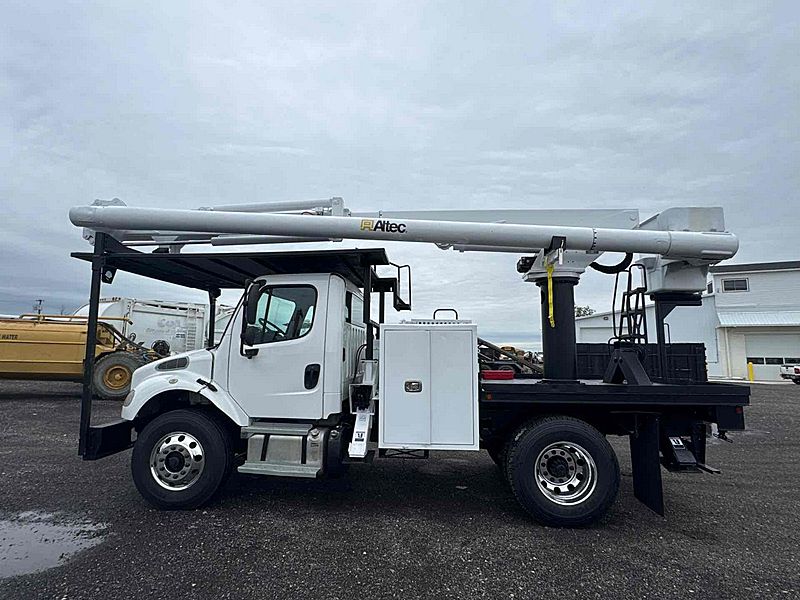 2014 Freightliner M2