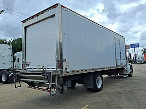 2018 Freightliner M2 106
