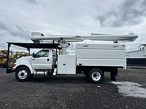 2015 Ford F-750 - Bucket Truck