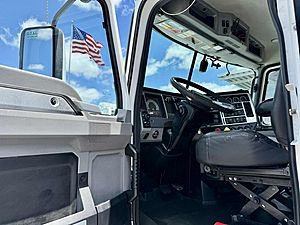 2022 Mack AN64T