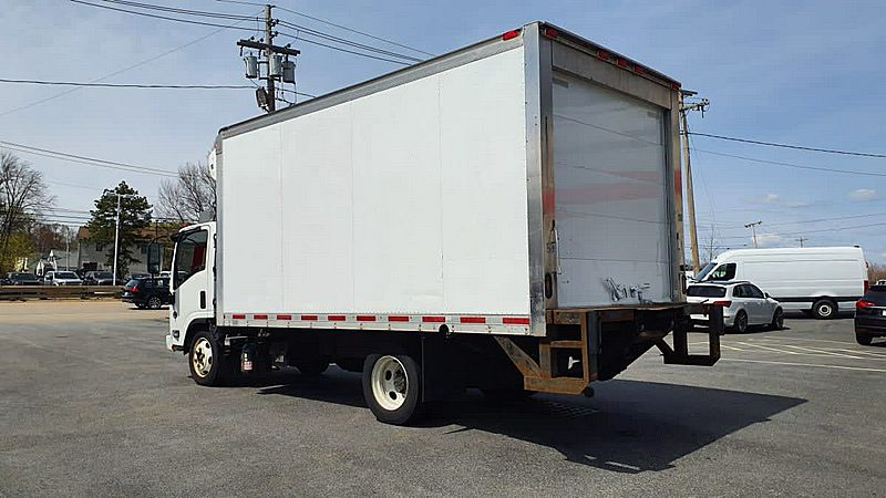 2018 Isuzu NPR