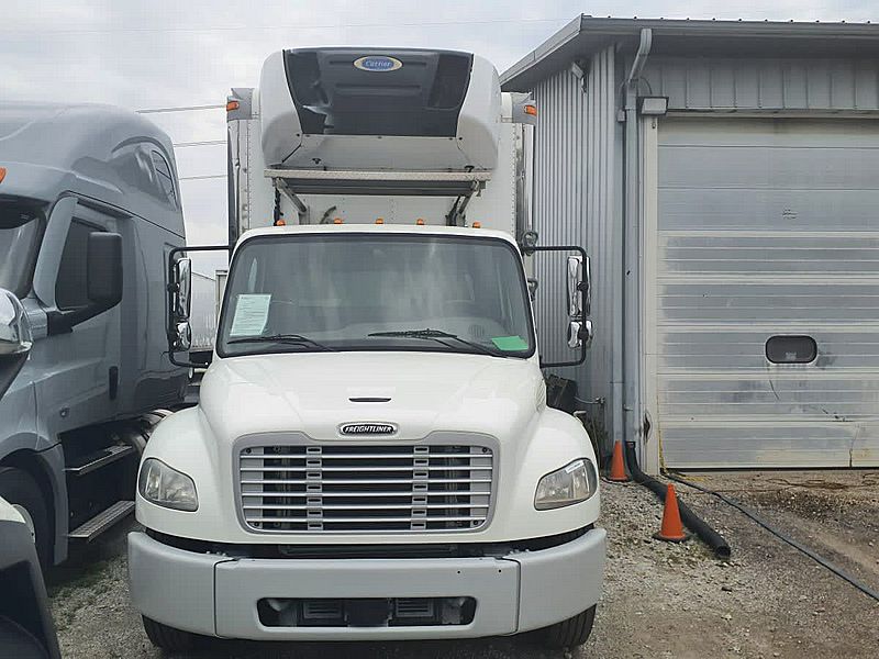 2019 Freightliner M2 106