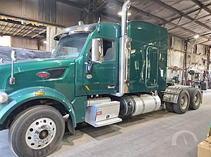 2021 Peterbilt 567 - Sleeper Truck