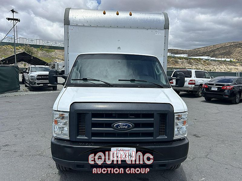 2018 Ford E350