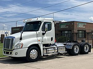 2015 Freightliner Cascadia 125 - Daycab