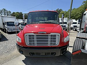2020 Freightliner M2 106