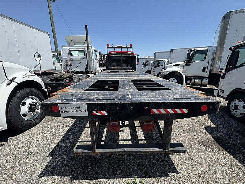 2020 Freightliner M2 106