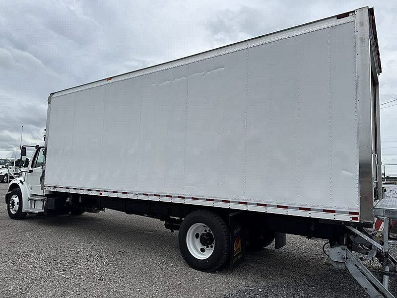2019 Freightliner M2 106
