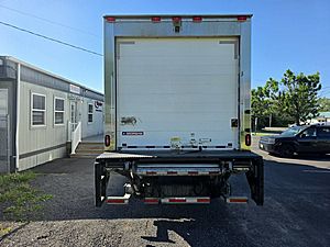 2019 Freightliner M2 106