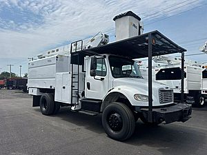 2014 Freightliner M2