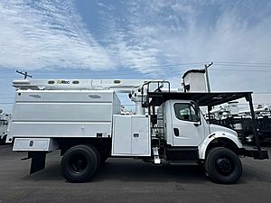 2014 Freightliner M2