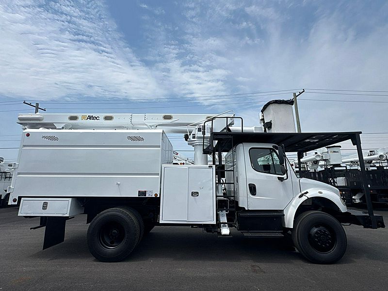 2014 Freightliner M2