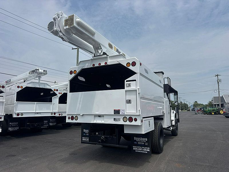 2014 Freightliner M2