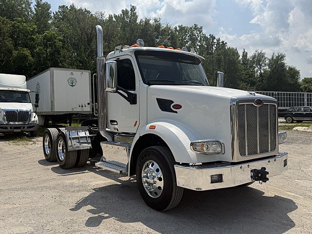 2016 Peterbilt 567