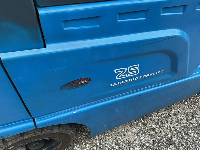 2020 BYD ECB25