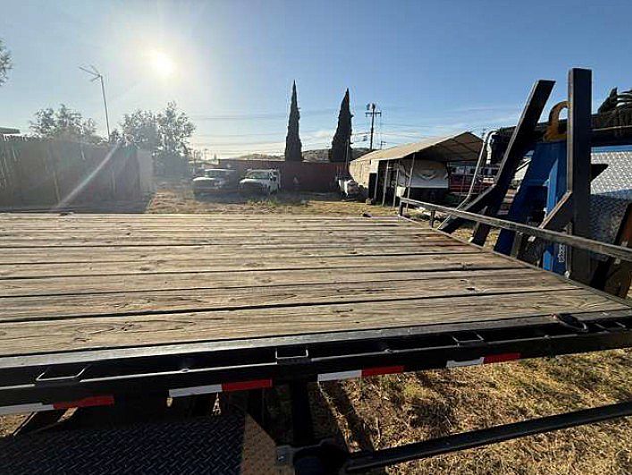 2024 PJ FLAT DECK